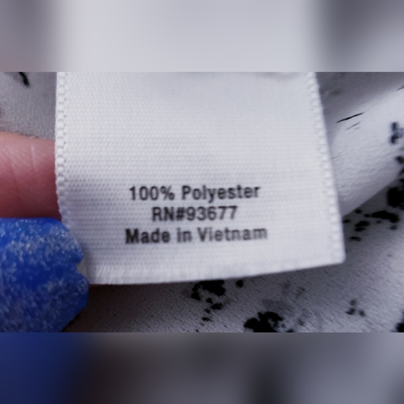 A.N.A. White with Paint Splatter Print ¾ Sleeve Popover V-Neck Tunic - Picture 4 of 13